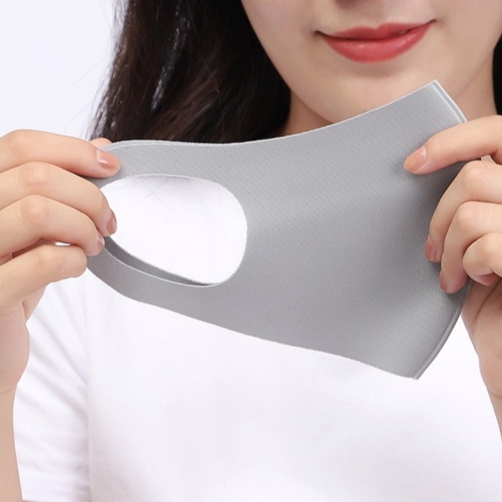 新しい通気性のあるアイスシルクマスク、紫外線防止、洗える日焼 - Cloth Face Mask Washable のレビューと価格